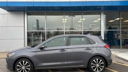 HYUNDAI ELANTRA GT 2018 KMHH35LE2JU080695 image